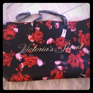 Victoria’s Secret Large tote/beach bag